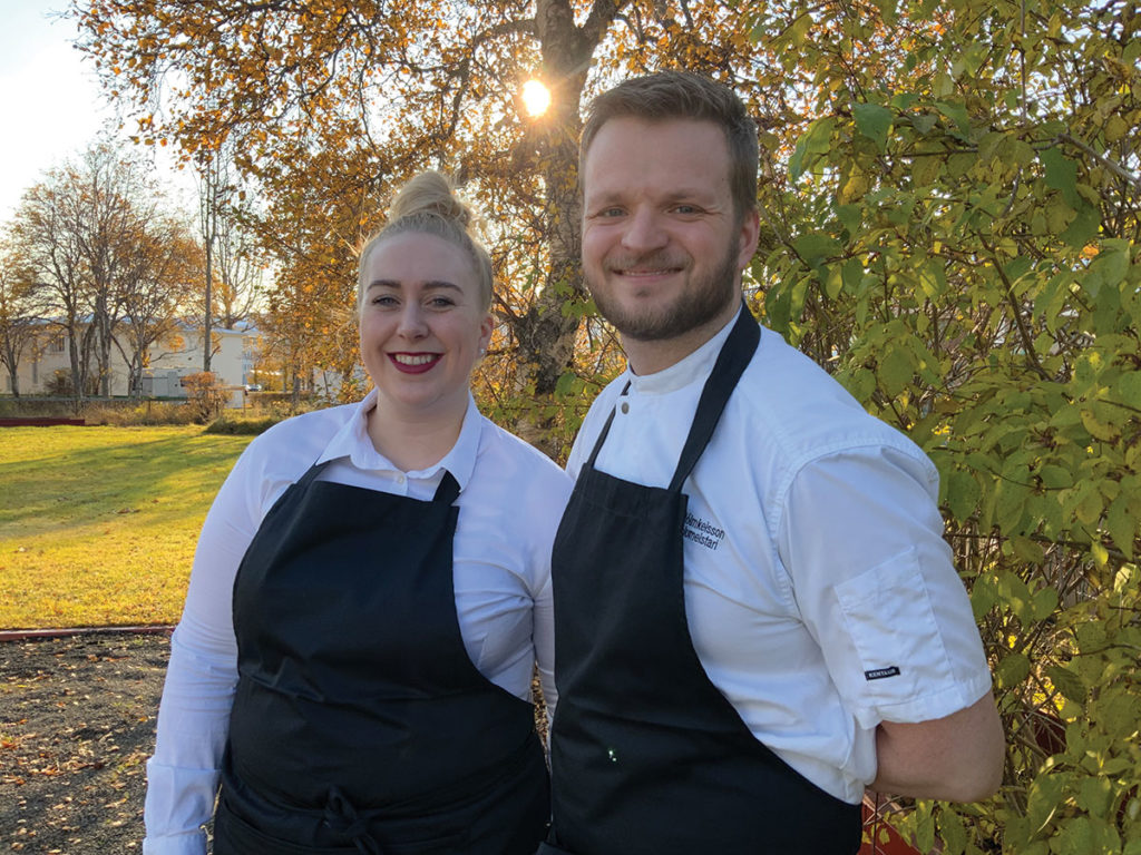 Jóhanna Hildur Ágústsdóttir, framreiðslumeistari og Sveinn Hólmkelsson, matreiðslumeistari