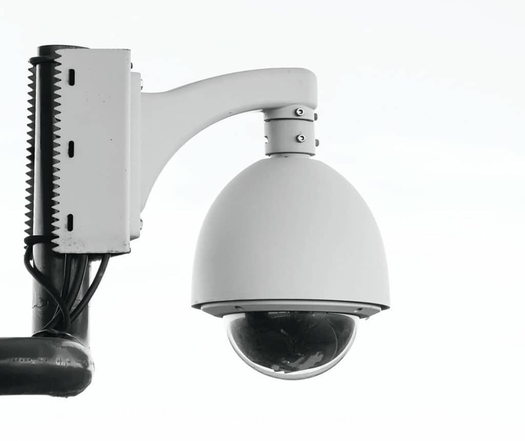 Eftirlitsmyndavél - Surveillance camera