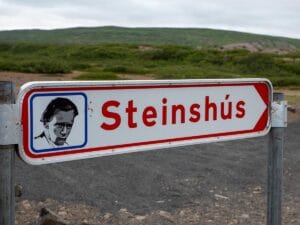 Steinshús - Nauteyri, Hólmavík