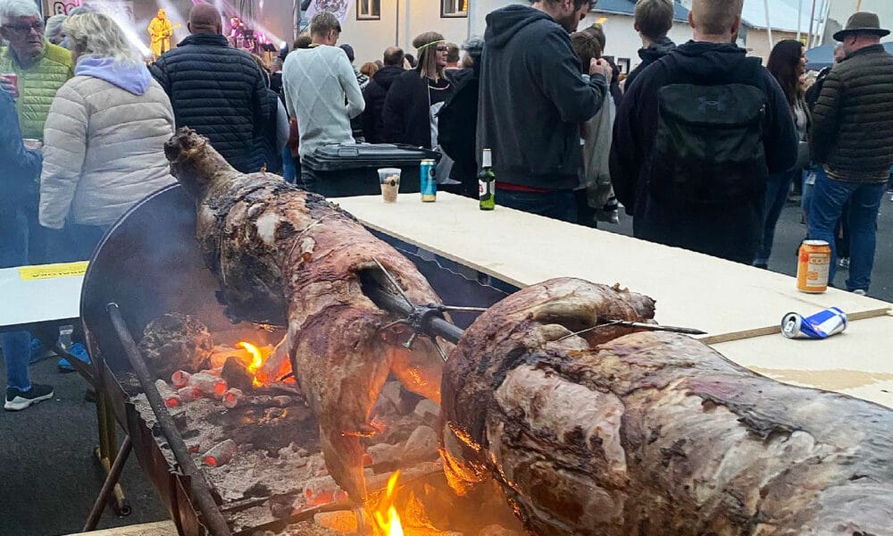 Heilgrillaði lambskrokka á Goslokahátíðinni