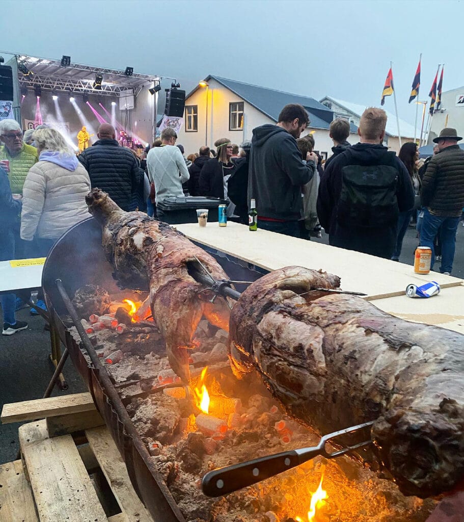 Heilgrillaði lambskrokka á Goslokahátíðinni