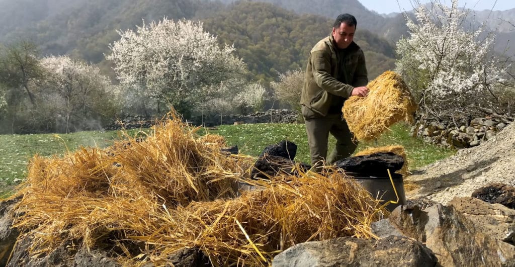 Tavakkul - Wilderness Cooking - Azerbaijan - Qamarvan