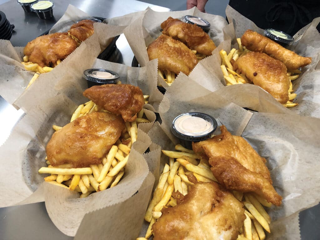 Fiskbúð Fjallabyggðar - Fiskur og franskar - Fish and Chips