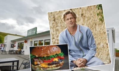 Brad Pitt ánægður með hamborgarann í Dalakofanum