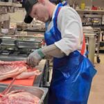 Ný kynslóð kjötiðnaðarmanna - Myndasafn af nemendum að störfum