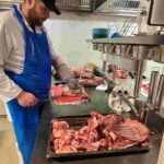 Ný kynslóð kjötiðnaðarmanna - Myndasafn af nemendum að störfum