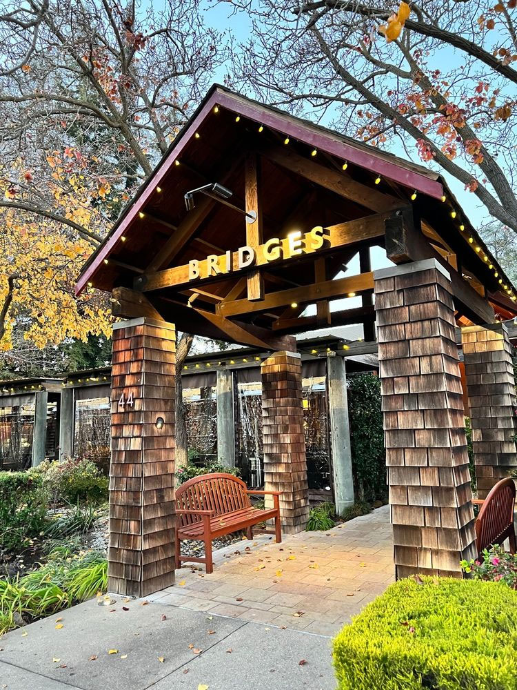Bridges Restaurant