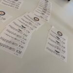 Aprílfundur KM: Veitingasvæði Ikea skoðað, mannúðarmál rædd og happdrætti til styrktar Myanmar bar góðan árangur – Myndir