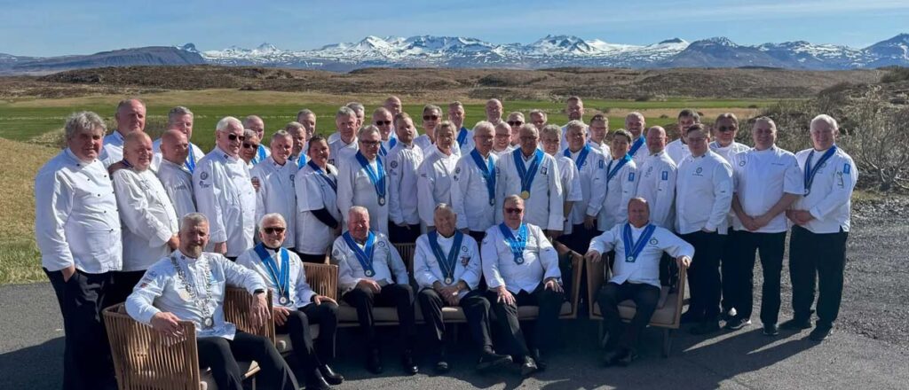 Fagmennska og virðing í fyrirrúmi þegar KM heiðrar sína fremstu menn - Myndir - Árshátíð - Klúbbur matreiðslumeistara