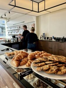 Nýtt kaffihús opnað í miðbæ Akureyrar: Kaffi LYST tekur á móti gestum í Pennanum Eymundsson