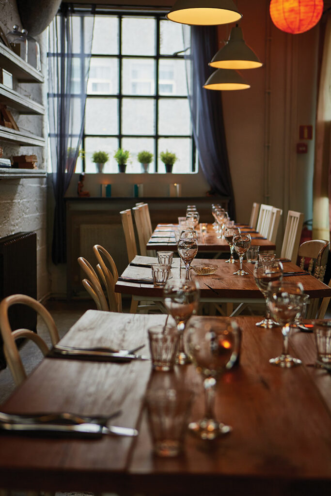 Forréttabarinn Restaurant