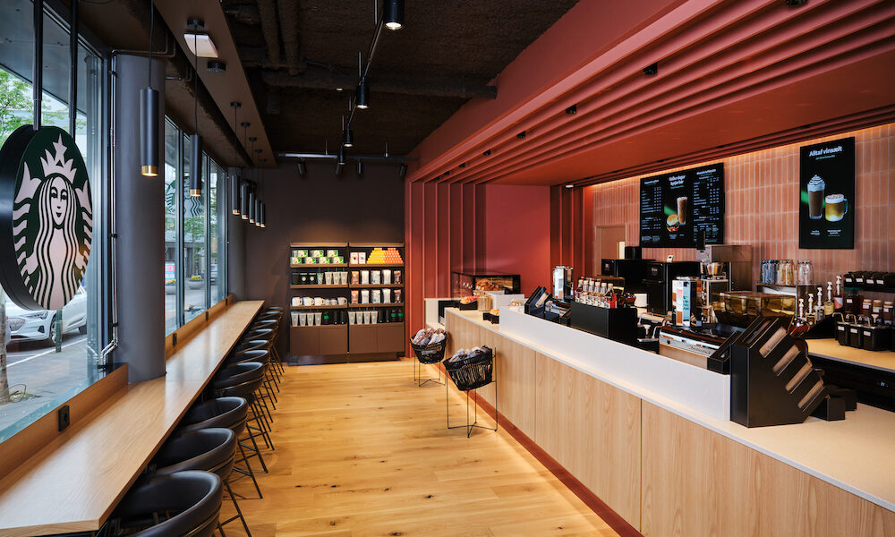 Starbucks á Íslandi - Laugavegi 66 í miðbæ Reykjavíkur