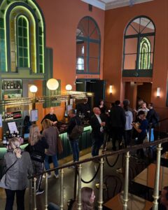 Þegar maturinn verður jafn mikilvægur og bíómyndin - Bio & Bistro Capitol í Stokkhólmi