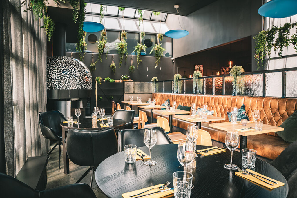 Indo-Italian í Listhúsinu í Laugardal fagnar eins árs afmæli með hátíðarmatseðli