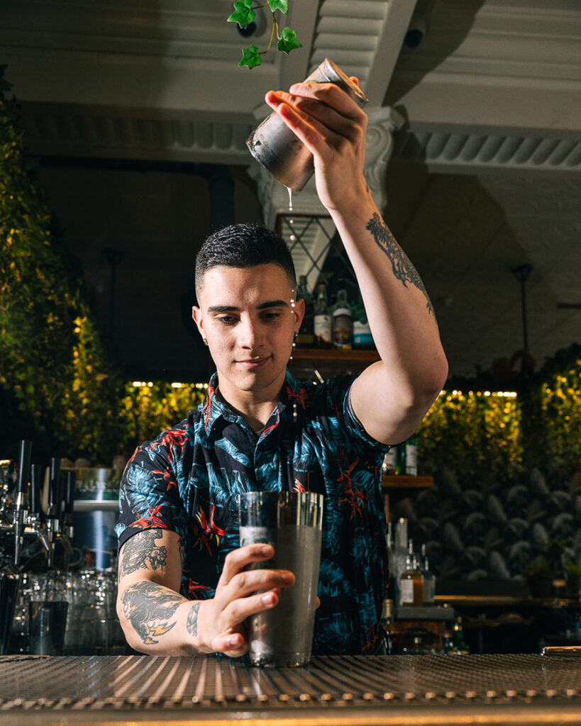 Íslenskir barþjónar láta til sín taka á alþjóðavettvangi - Myndir - Alexander Josef Alvarado