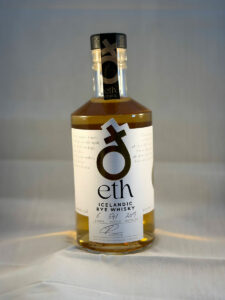 Önnur gullverðlaun ð á árinu - Flóki whisky