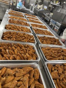 Alþjóðlegi kokkadagurinn 2025 - Smjörbaðaðar kótilettur fyrir 350 gesti - Klúbbur matreiðslumeistara