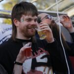 36 brugghús fylltu Hveragerði – myndir frá sjöttu bjórhátíð Ölverk