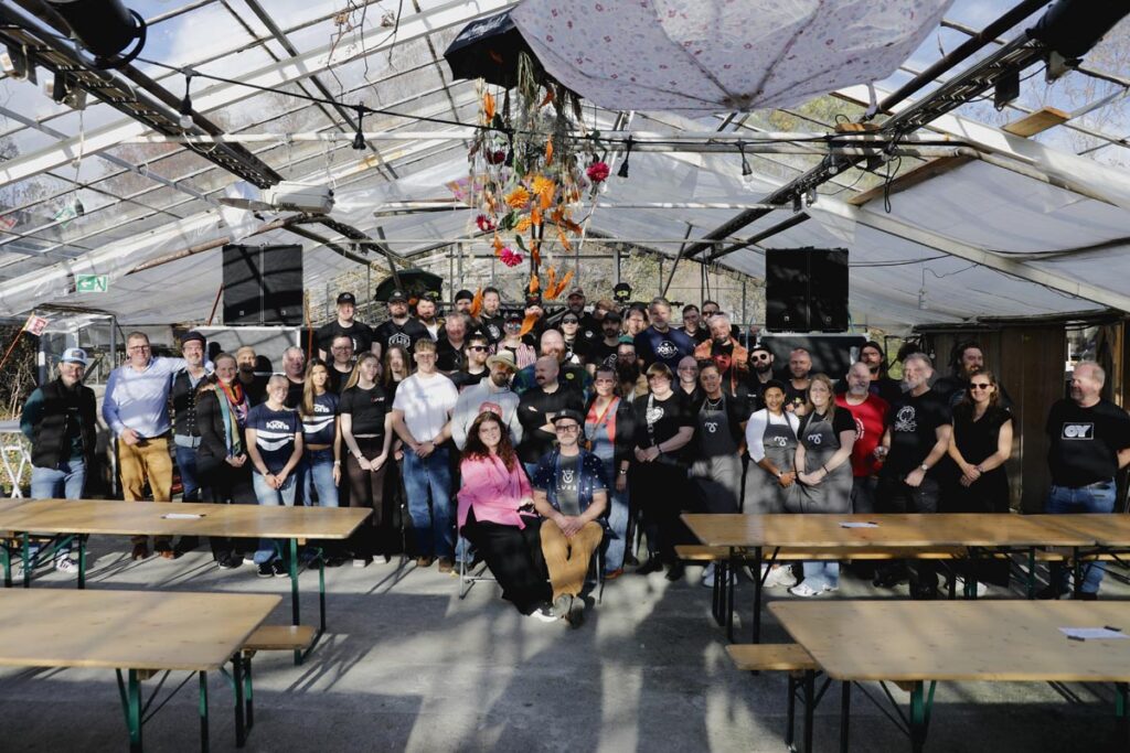 36 brugghús fylltu Hveragerði – myndir frá sjöttu bjórhátíð Ölverk