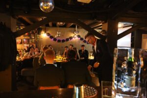 Hrafnhildur Sunna Eyþórsdóttir er Hraðasti Barþjónn Íslands 2025