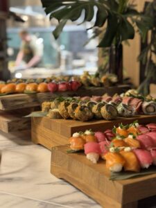 Brasa tók á móti fyrstu gestum á glæsilegu jólahlaðborði - Myndir