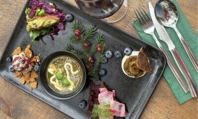 Átta rétta jólaplatti í Vínstofu Friðheima – Íslenskar hefðir í nýjum búningi