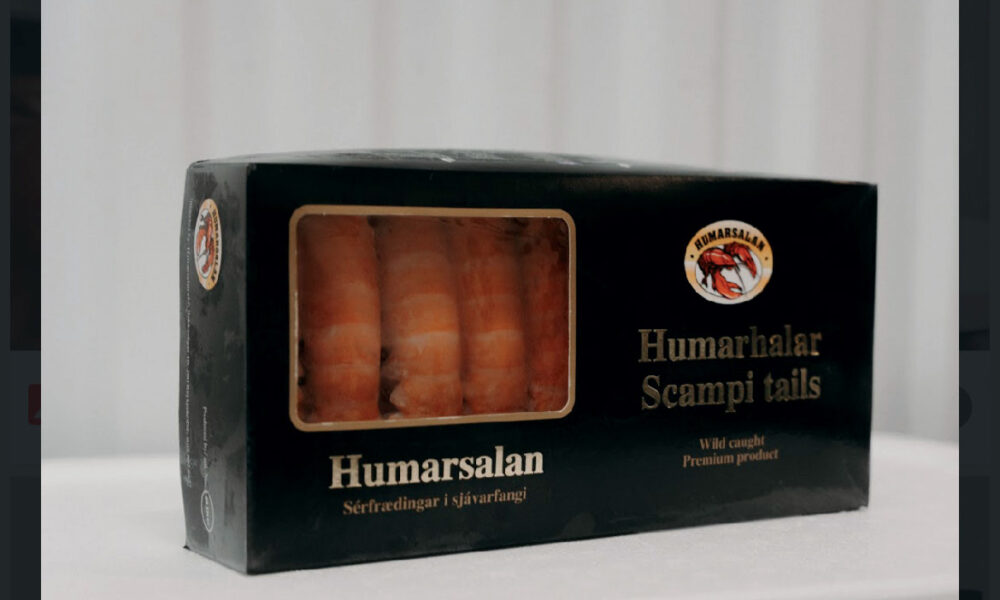 Tilboð á laxaflökum og hátíðarhumarinn farinn að streyma inn í verslanir og veitingahús