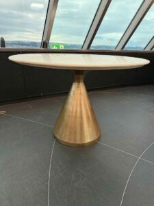 Perlan endurnýjar veitingareksturinn: nýtt útlit, ný húsgögn og endurvakning jólahlaðborðsins