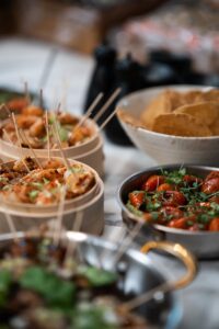 Brasa tekur á móti fyrstu gestum í Smáratorgi. Sjáðu stemninguna frá opnunarpartýinu