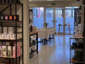 Ásbjörn Ólafs flytur í glæsilegt húsnæði og blæs til umfangsmikillar lagersölu