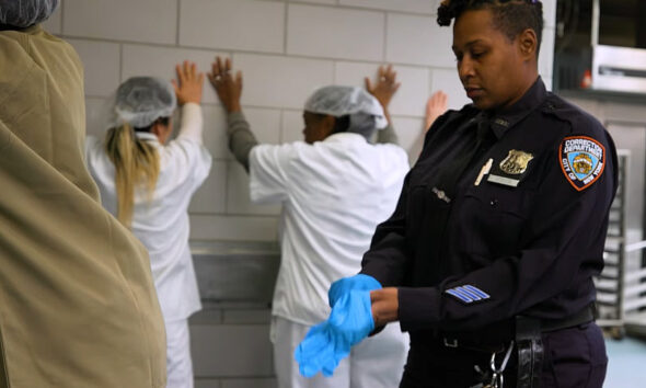 2,3 milljarðar króna í mat á ári, svona er eldhúsið á Rikers rekið - Myndband