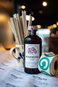 Kokteilar, keramik og góð stemning hjá Noztru á Granda