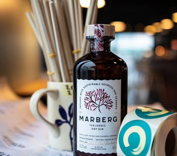 Kokteilar, keramik og góð stemning hjá Noztru á Granda