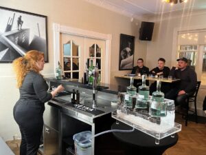 Myndaveisla: Svavar Helgi Ernuson sigraði í Reyka kokteilkeppninni á Food & Fun