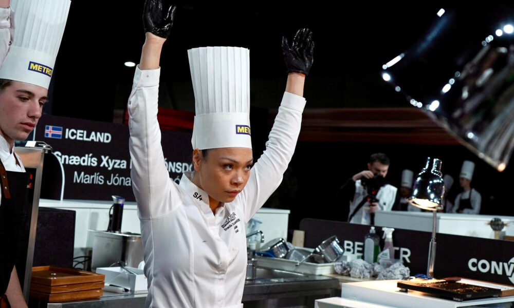 Myndasyrpa. Snædís skilar sínum fyrsta rétti til dómara - Bocuse d´Or 2026