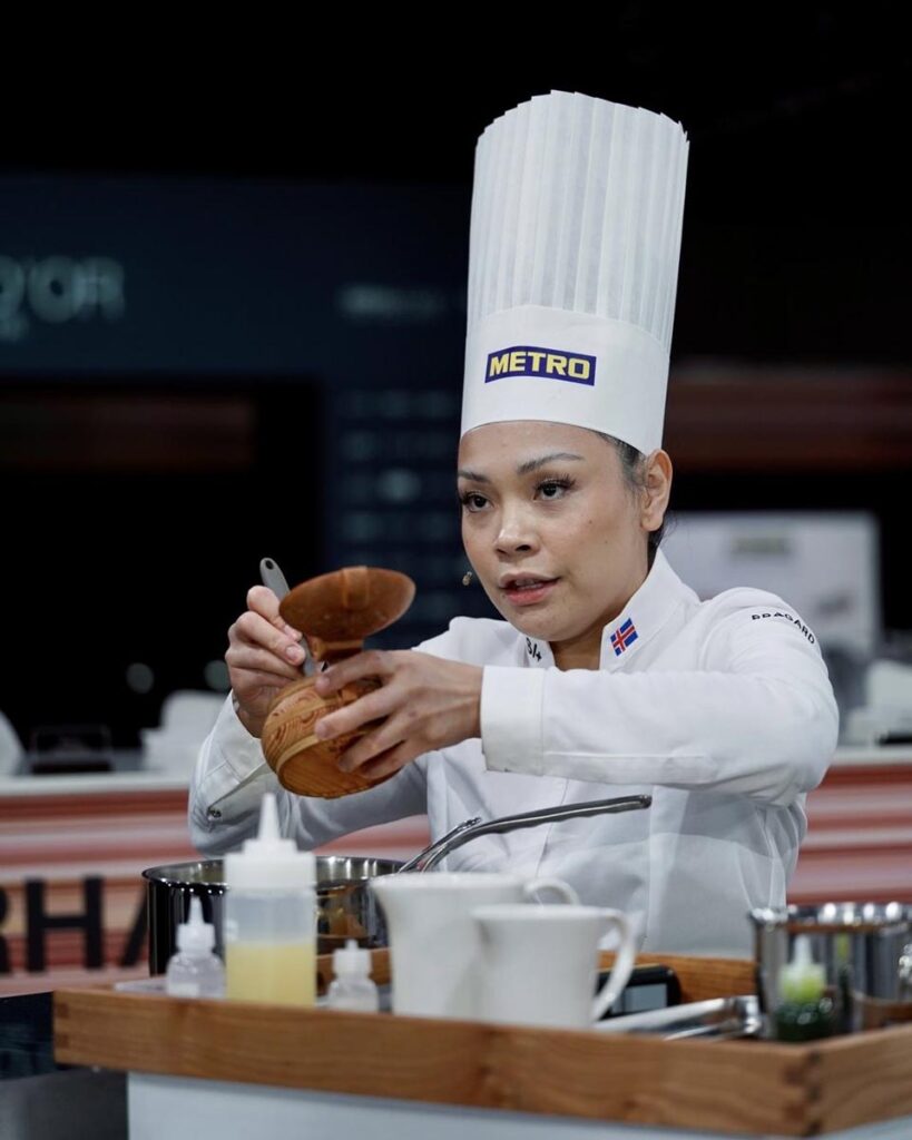 Myndasyrpa. Snædís skilar sínum fyrsta rétti til dómara - Bocuse d´Or 2026