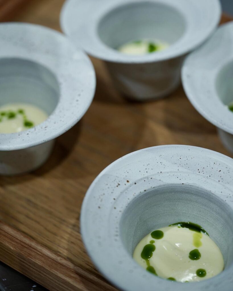 Myndasyrpa. Snædís skilar sínum fyrsta rétti til dómara - Bocuse d´Or 2026