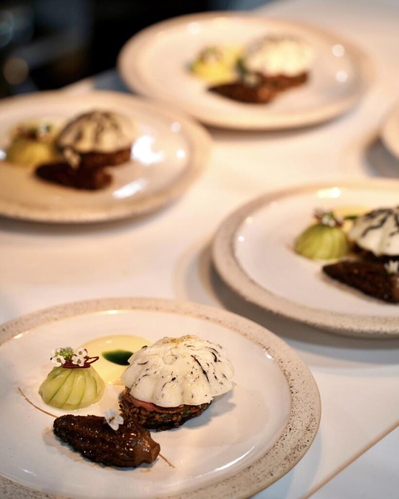 Myndasyrpa. Snædís skilar sínum fyrsta rétti til dómara - Bocuse d´Or 2026