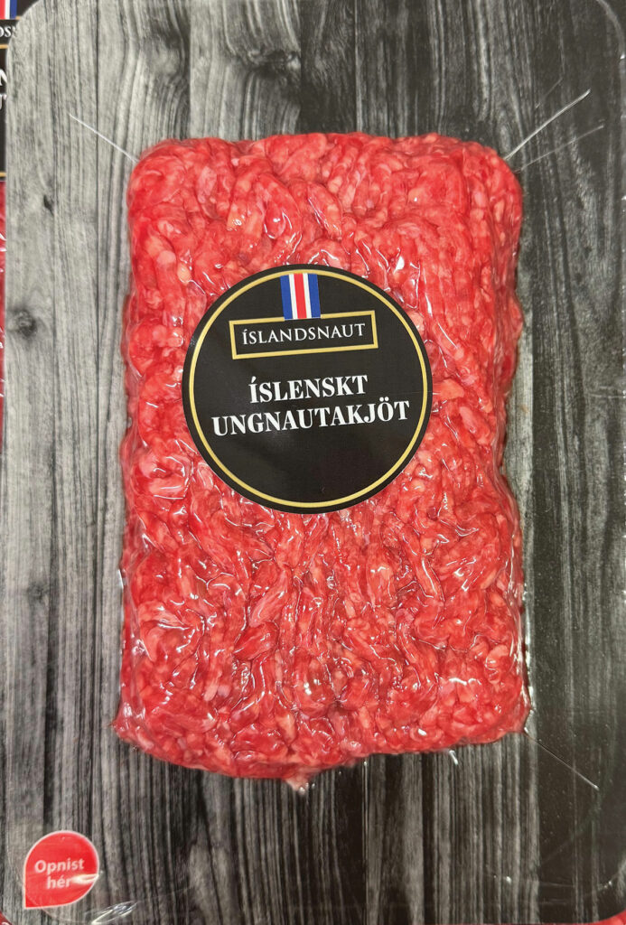 Grunur um salmonellu í nautahakki og hamborgurum frá Ferskum kjötvörum