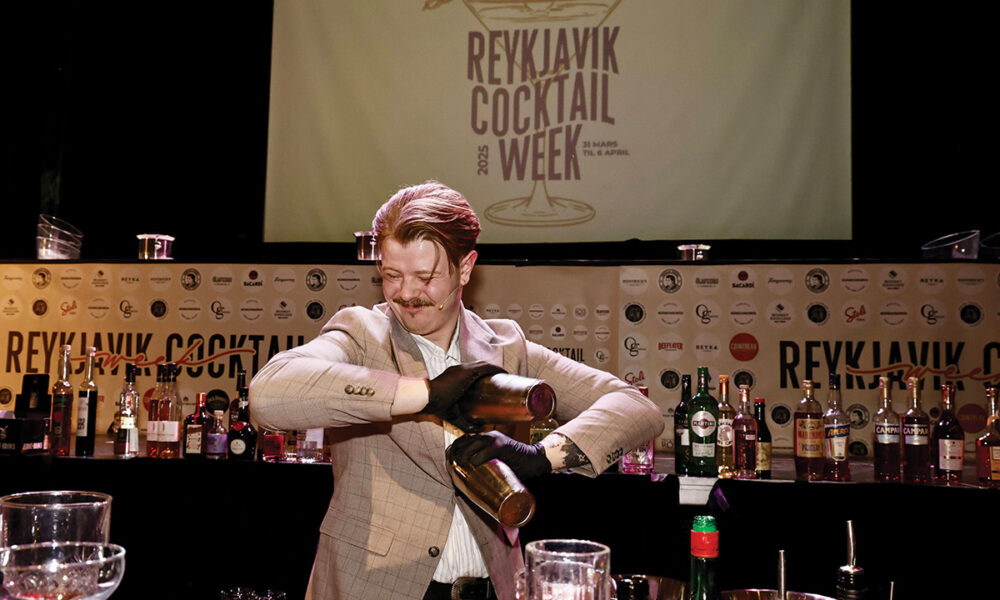 Róbert Aron Proppé keppir fyrir Íslands hönd á Evrópumótinu í kokteilagerð