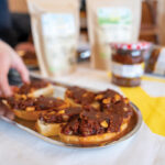 „Ómetanlegt að vita hvaðan maturinn kemur“ sagði Dóra. Um 100 manns á stefnumóti á Flúðum - Myndir