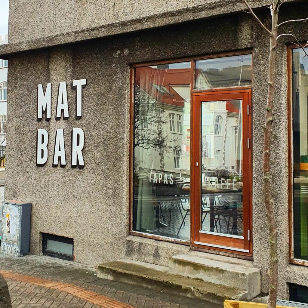 MAT BAR