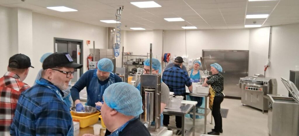 Fullt var út úr dyrum á pylsugerðarnámskeiði landsliðs kjötiðnaðarmanna - Myndir