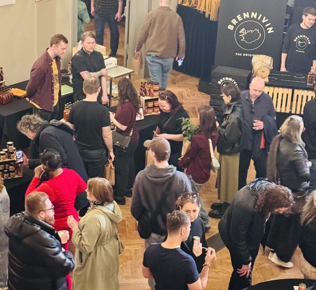Myndasafn: Litríkur matarmarkaður og logandi stemning á Chilli Festival