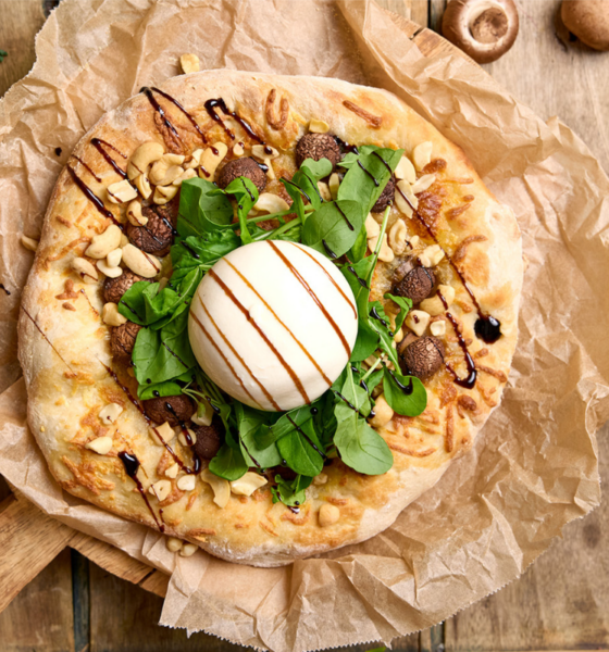 Sveppapizza með burrata sem setur nýjan svip á pizzakvöldið