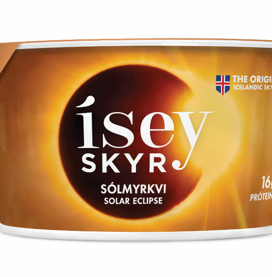 Ísey fagnar væntanlegum sólmyrkva með nýju skyrbragði