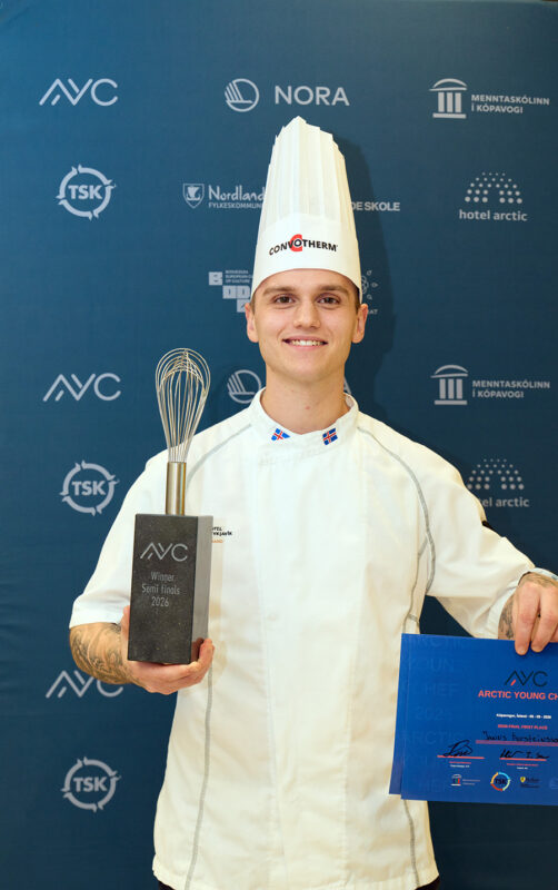 Janus kom, sá og sigraði í sinni fyrstu keppni - Arctic Young Chef (AYC)